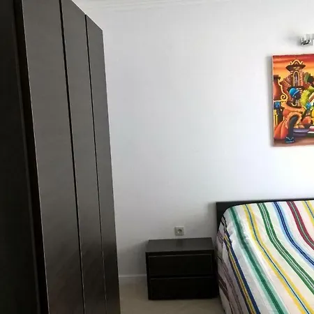 Daire Oasis Beach Krasn With 2 Bedrooms *