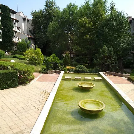 Oasis Beach Krasn With 2 Bedrooms Лозенец